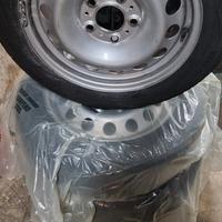 gomme termiche e cerchi in ferro