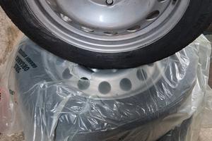 gomme termiche e cerchi in ferro