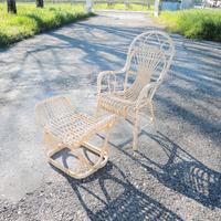 poltrona più pouf poggiapiedi