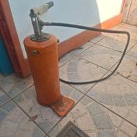 Ingrassatore Manuale 