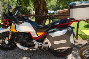 Moto Guzzi V85TT Evocative Graphics 