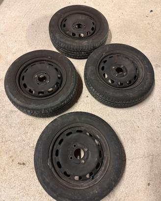 Cerhi e gomme fors fiesta 2004 175/66R14