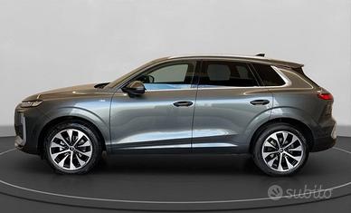 Audi Q3 1.5 TFSI mHEV S Line edition tronic(150cv)