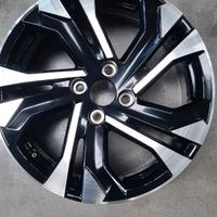 Cerchio in lega Peugeot 2008