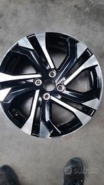 Cerchio in lega Peugeot 2008