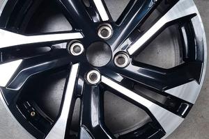 Cerchio in lega Peugeot 2008