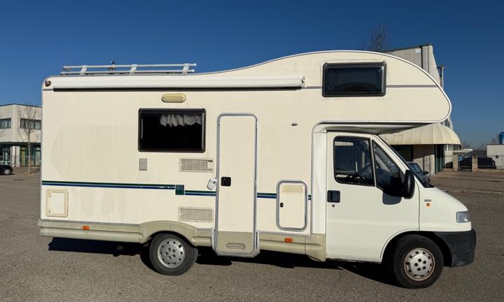 Mclouis MEC LOUIS 430 FIAT 1.9 TD 6 POSTI ANNO 200