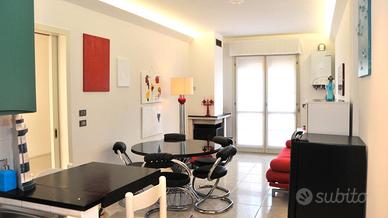 Ponente, trilocale a 50 mt dal mare