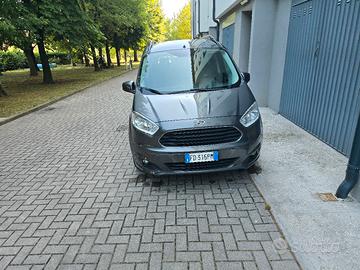 FORD TOURNEO COURIER