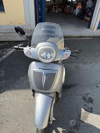 scarabeo 125cc