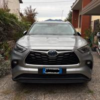 Toyota Highlander 43500km 06/2021 Trend