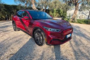 Ford Mustang Mach E Extended range 294 cv 