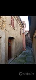Piccola casa in borgo antico a Filattiera (MS)