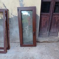 5 Finestre 60 x 140 PVC, battente e ribalta.