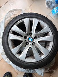 Cerchi in lega BMW serie 3 con gomme invernali