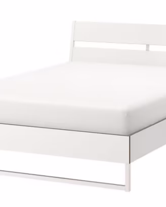 Letto matrimoniale con doghe