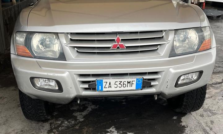 Mitsubishi Pajero 2.5 TDI V60
