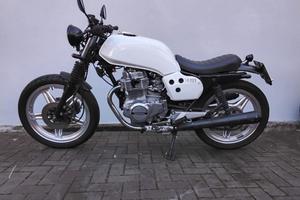 Honda CB 400 N
