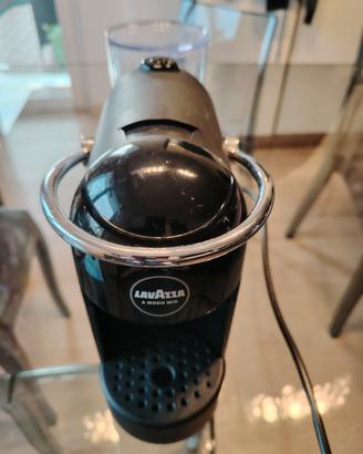 macchina per Caffè Lavazza a Modo mio  Jolie