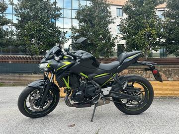KAWASAKI Z650