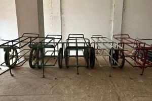 Carrelli per raccolta frutta