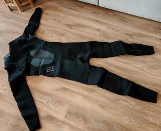 muta Neil pryde per sport acquatici 