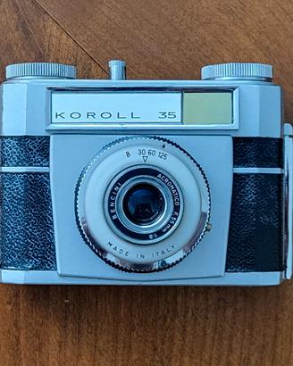 Macchina fotografica vintage KOROLL 35