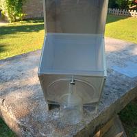 dispenser crocchette 