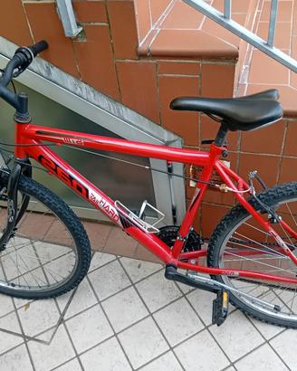 bici rossa