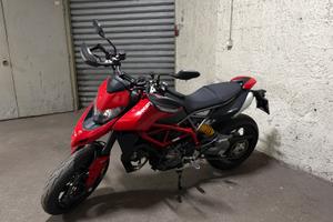 Ducati Hypermotard 950