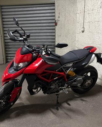 Ducati Hypermotard 950