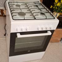 cucina a gas con forno elettrico