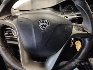 Airbag volante LANCIA YPSILON del 2019