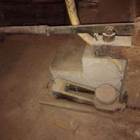 Antica tappatrice bottiglie per Sughero