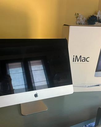 iMac 21.5” Late 2009 8 GB Ram SSD SATA da 500 GB