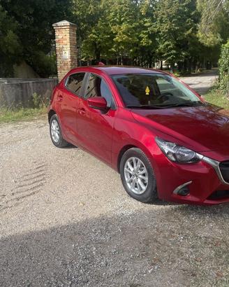 Mazda 2 skyactive 1.5 benzina 75 cv