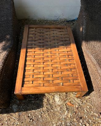 Tavolino da giardino in legno