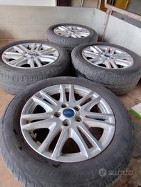 4 cerchi e gomme Ford -cmax o focus..