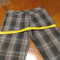 completo pantaloni e maglione