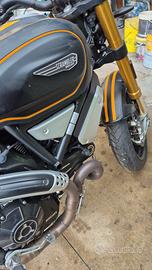 Moto scambel 1100
