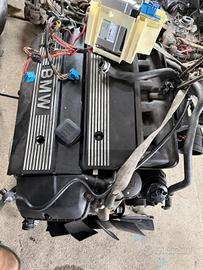 motore BMW 330i ci m54B40 306s3 completo swap 