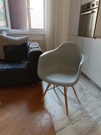 Sedia poltroncina tipo Vitra