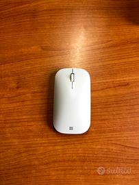 Microsoft Wireless Surface Mouse - Grigio chiaro