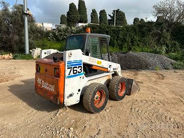 Minipala Bobcat 763