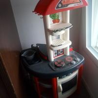Cucina giocattolo