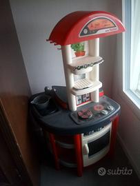 Cucina giocattolo