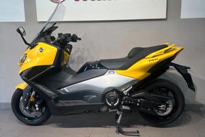 Yamaha TMAX 560 XP500A RYC1 EXTREME YELLOW