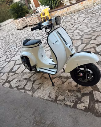 Vespa 50 special