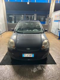 Ford fiesta mk5