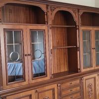 Credenza soggiorno,tavolo allungabile,candelabro